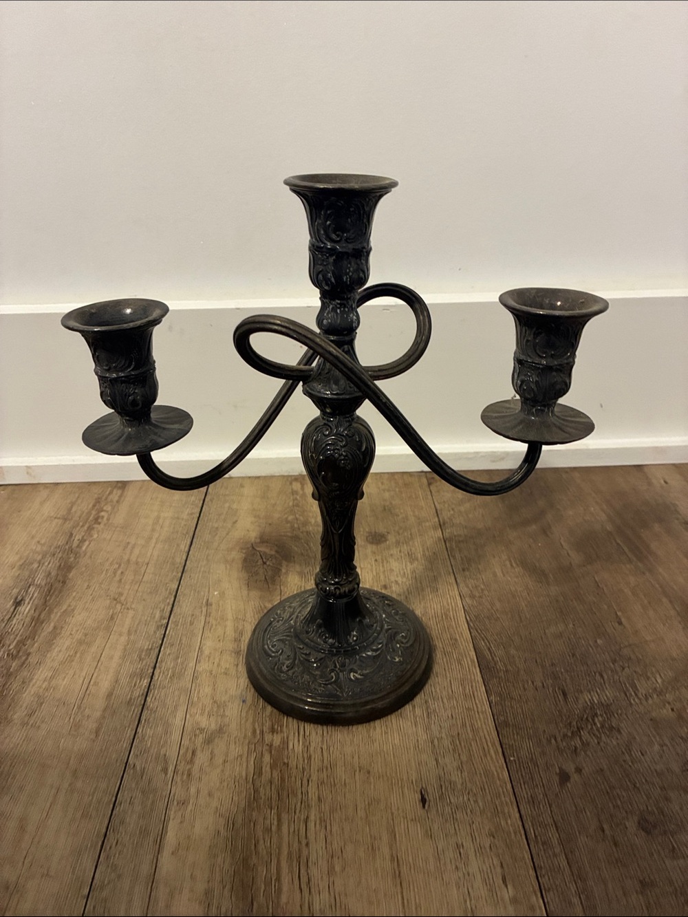 WM Rogers 316 Vintage-Style Three-Arm Black Metal Candelabra